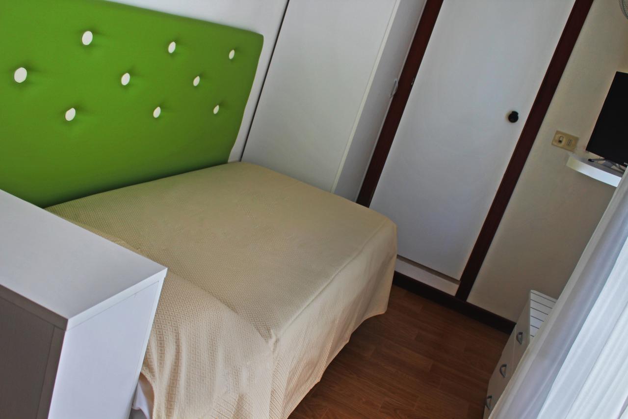 Hotel Lungomare Cattolica Ngoại thất bức ảnh
