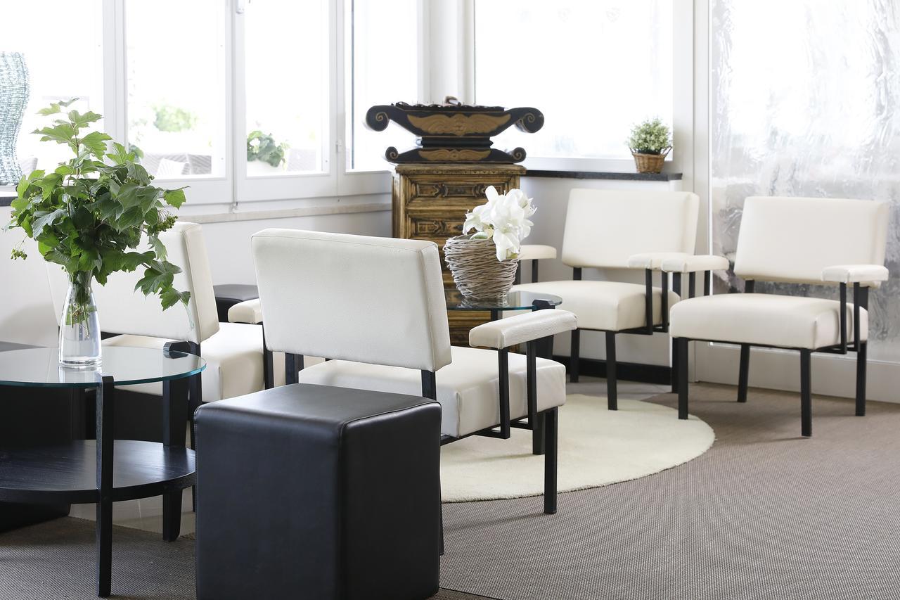 Hotel Lungomare Cattolica Ngoại thất bức ảnh